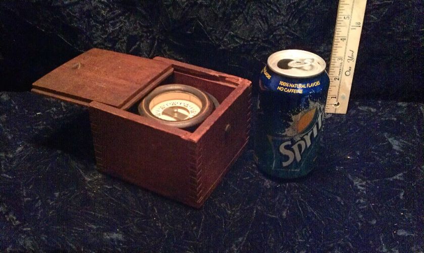 ANTIQUE SHIP COMPASS IN WOODEN BOX * MAKE OFFER*  